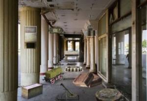 神秘地铁逃生安卓版游戏(Mystery Subway Escape)图片2