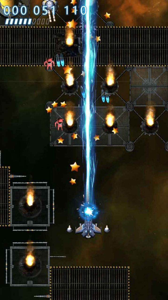 超级雷电战机游戏图3